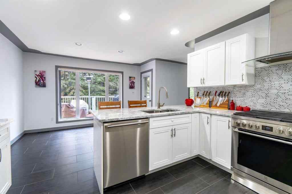 MLS® A2254904 - 9646 Wedgewood Drive S in Wedgewood Wedgewood, Residential