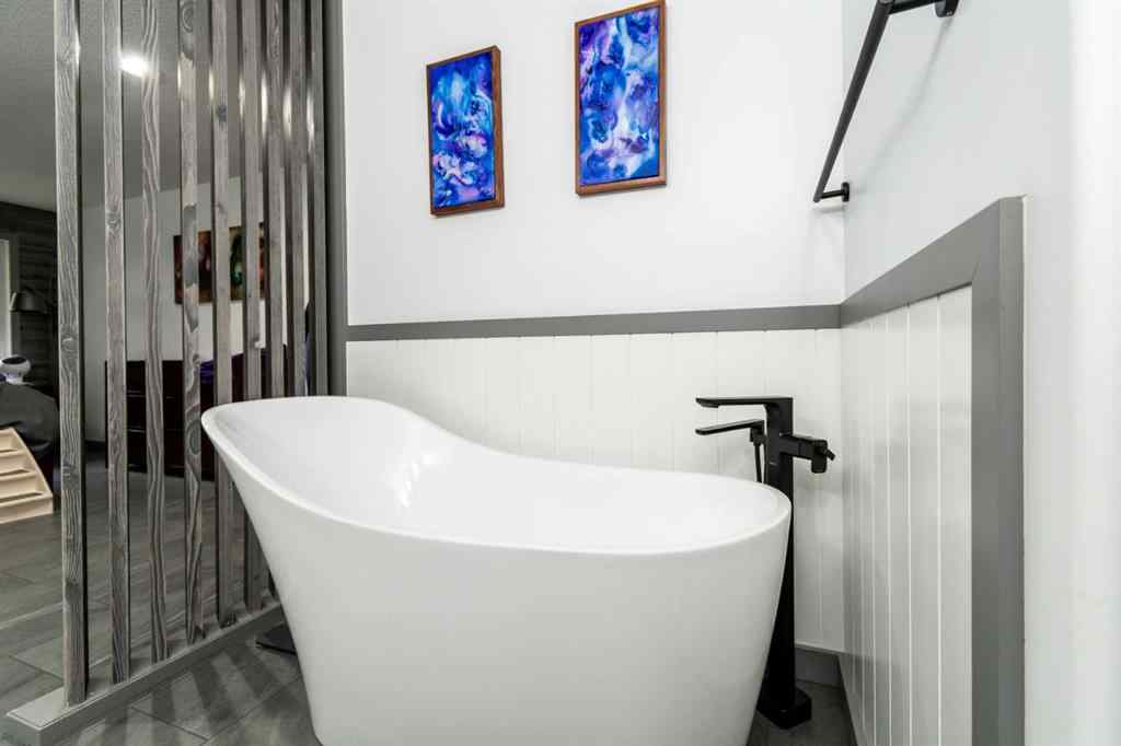 MLS® A2254904 - 9646 Wedgewood Drive S in Wedgewood Wedgewood, Residential