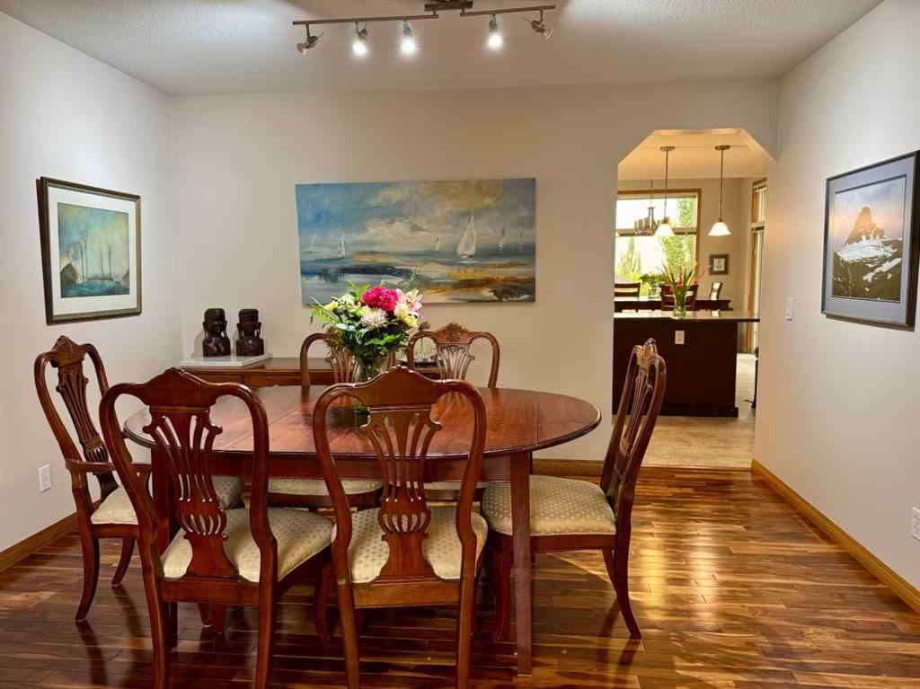 MLS® A2254907 - 111 Edgeridge Circle NW in Edgemont Calgary, Residential