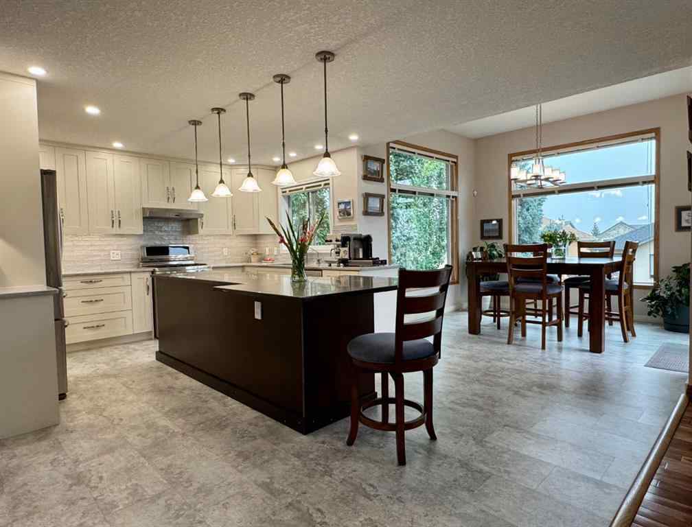MLS® A2254907 - 111 Edgeridge Circle NW in Edgemont Calgary, Residential