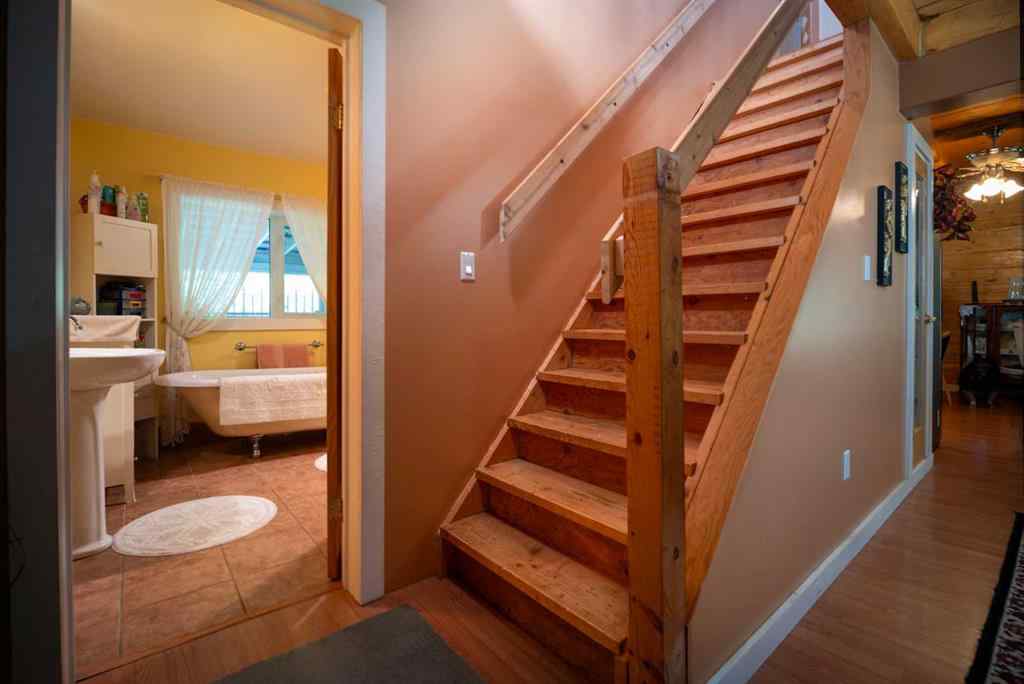 MLS® A2254908 - 1301 Wolf Trail  in NONE Sandy Lake, Residential