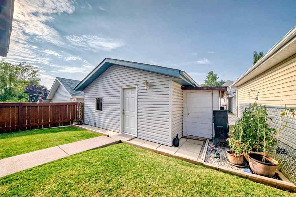 MLS® A2254913 - 173 Arbour Grove Close NW in Arbour Lake Calgary, Residential