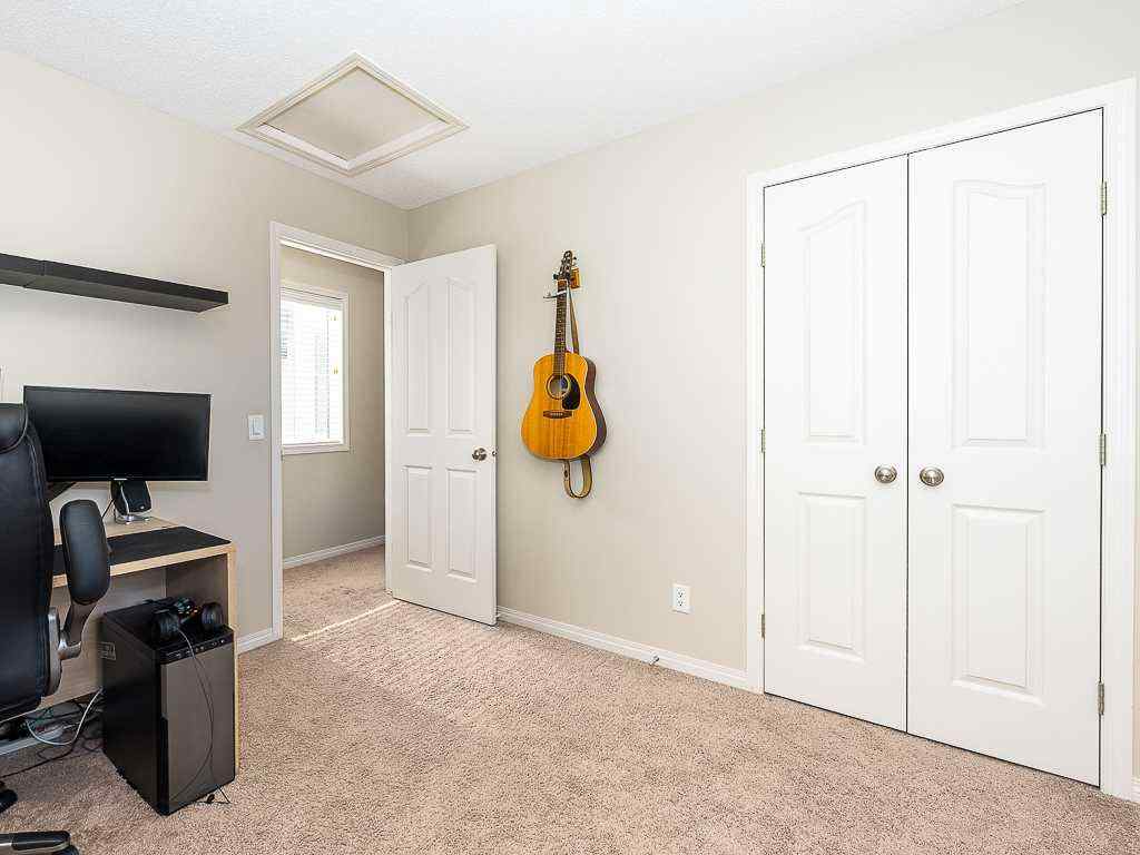 MLS® A2254914 - 123 Mahogany Grove SE in Mahogany Calgary, Residential