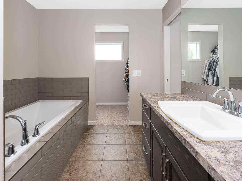 MLS® A2254914 - 123 Mahogany Grove SE in Mahogany Calgary, Residential