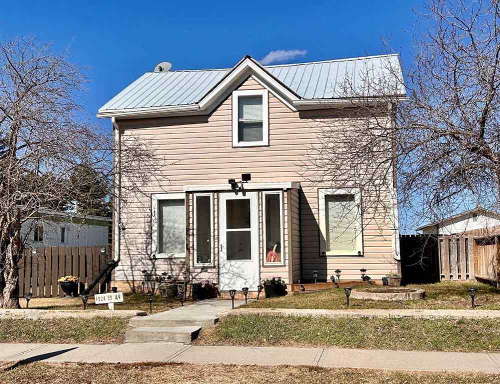 MLS® A2254917 - 4924 50 Avenue  in Minburn Minburn, Residential