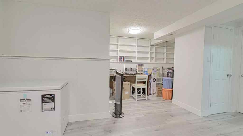 MLS® A2254920 - 559 Abinger Road NE in Abbeydale Calgary, Residential