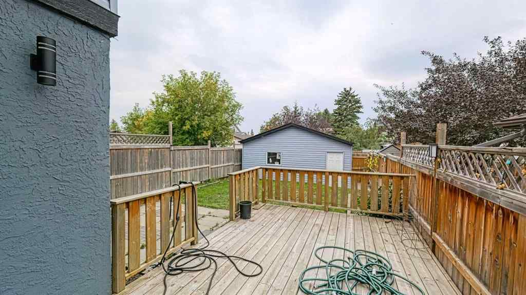 MLS® A2254920 - 559 Abinger Road NE in Abbeydale Calgary, Residential