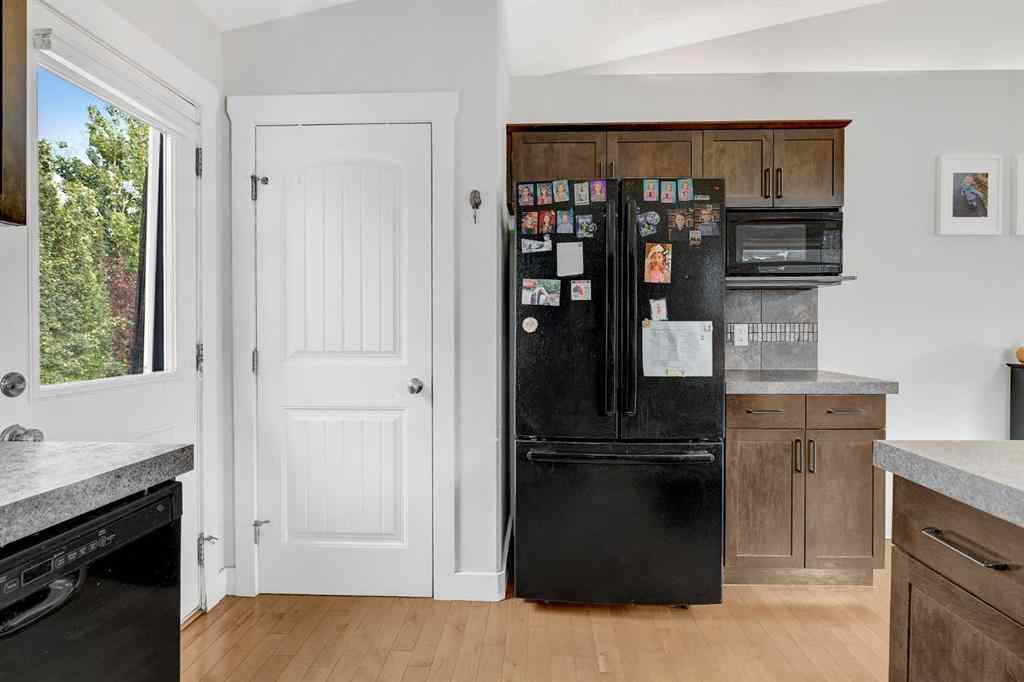 MLS® A2254922 - 7210 89 Street  in Countryside North Grande Prairie, Residential
