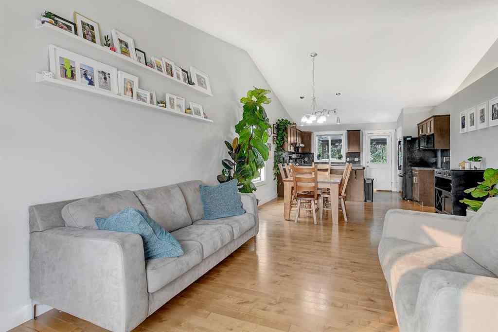 MLS® A2254922 - 7210 89 Street  in Countryside North Grande Prairie, Residential