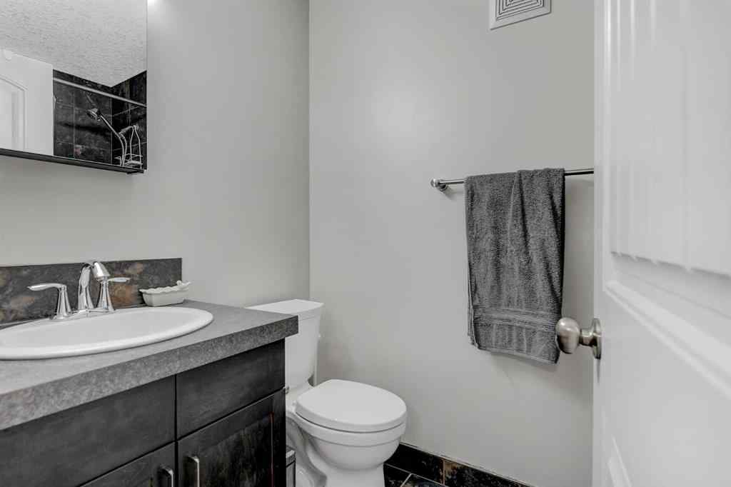 MLS® A2254922 - 7210 89 Street  in Countryside North Grande Prairie, Residential