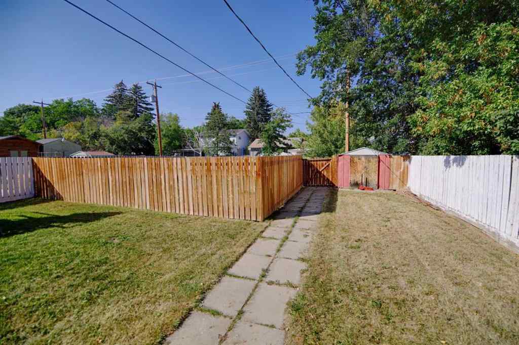 MLS® A2254924 - 4925 52 Ave   in NONE Taber, Residential