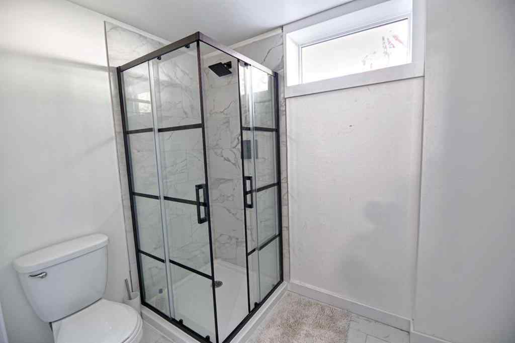 MLS® A2254924 - 4925 52 Ave   in NONE Taber, Residential
