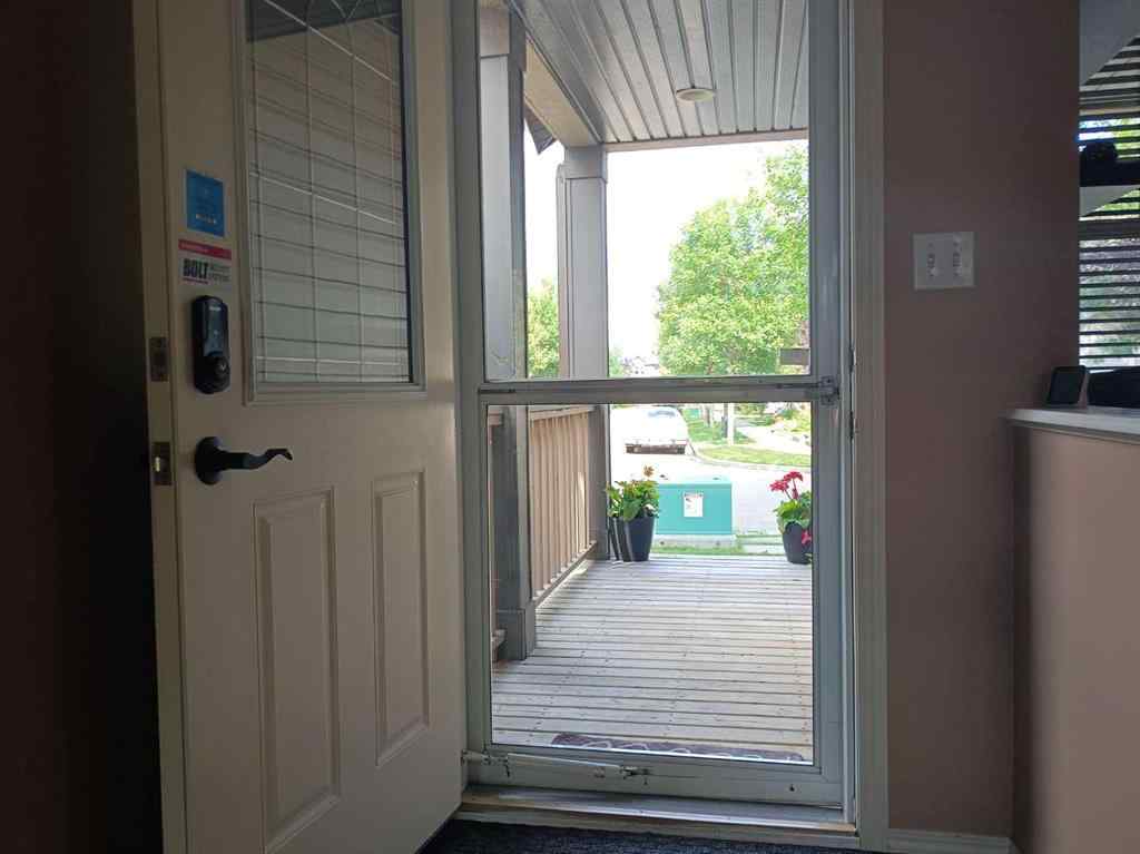 MLS® A2254925 - 5853 Sutter Place NW in South Terwillegar Edmonton, Residential