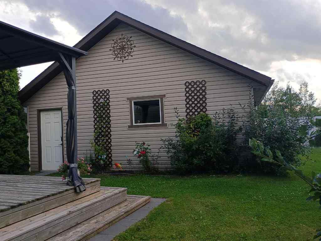 MLS® A2254925 - 5853 Sutter Place NW in South Terwillegar Edmonton, Residential