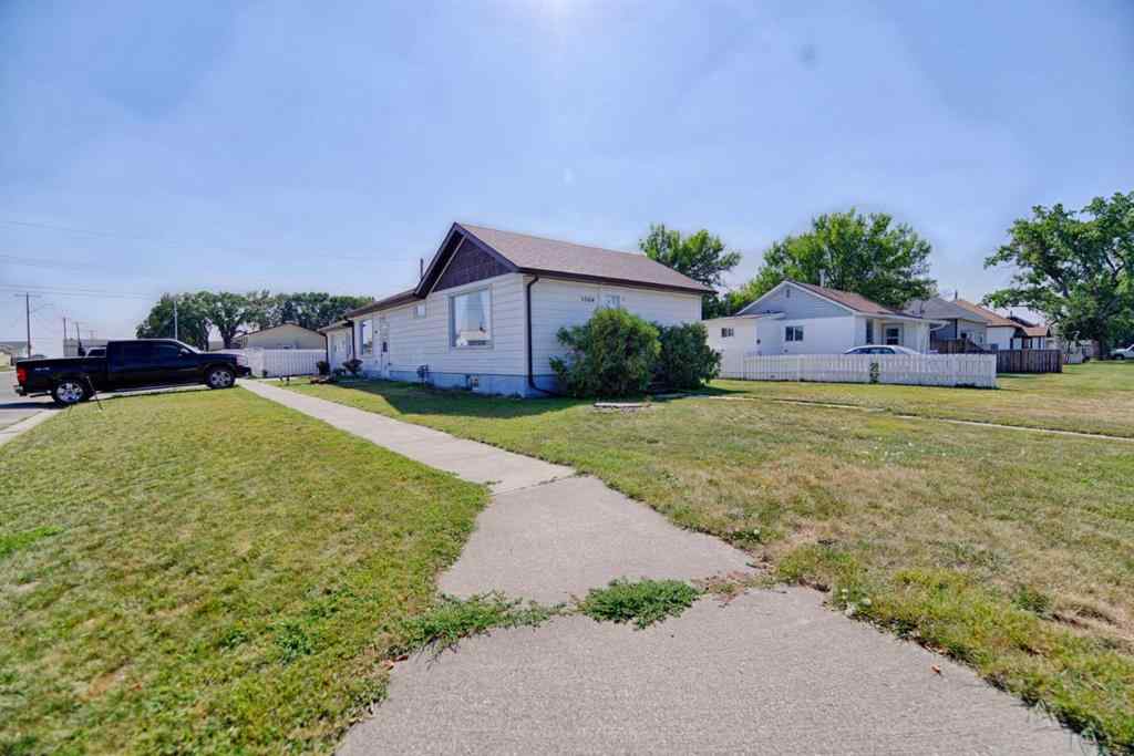 MLS® A2254926 - 5064 42 Avenue  in NONE Taber, Residential