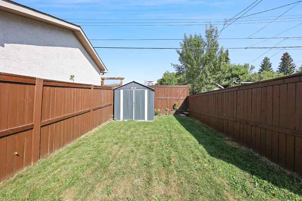 MLS® A2254930 - 460 19 Avenue NW in Mount Pleasant Calgary, Residential