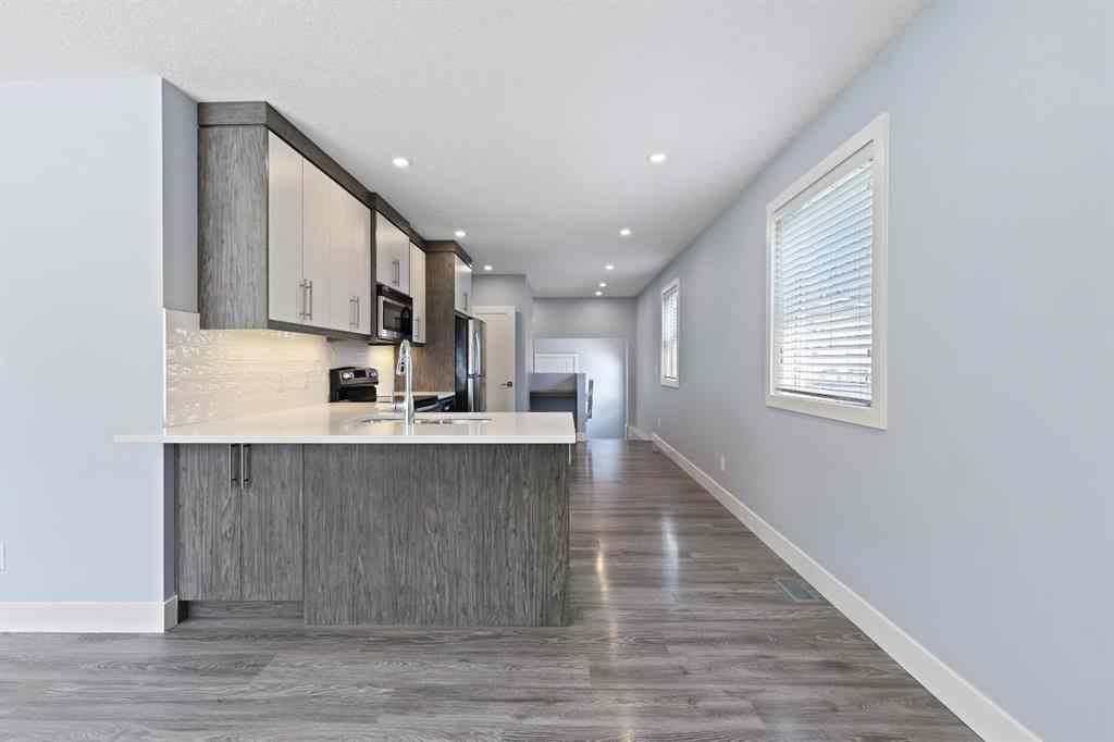 MLS® A2254930 - 460 19 Avenue NW in Mount Pleasant Calgary, Residential