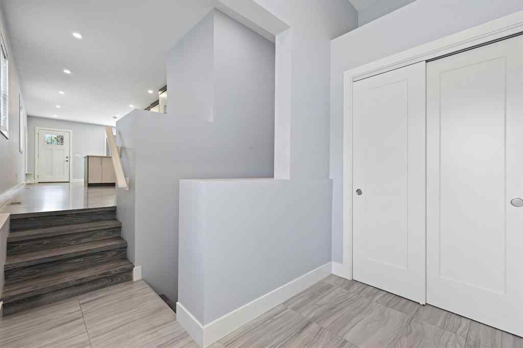 MLS® A2254930 - 460 19 Avenue NW in Mount Pleasant Calgary, Residential