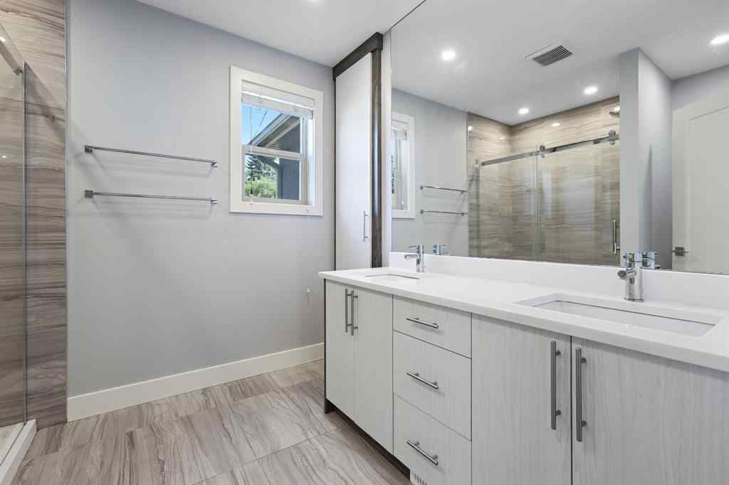 MLS® A2254930 - 460 19 Avenue NW in Mount Pleasant Calgary, Residential