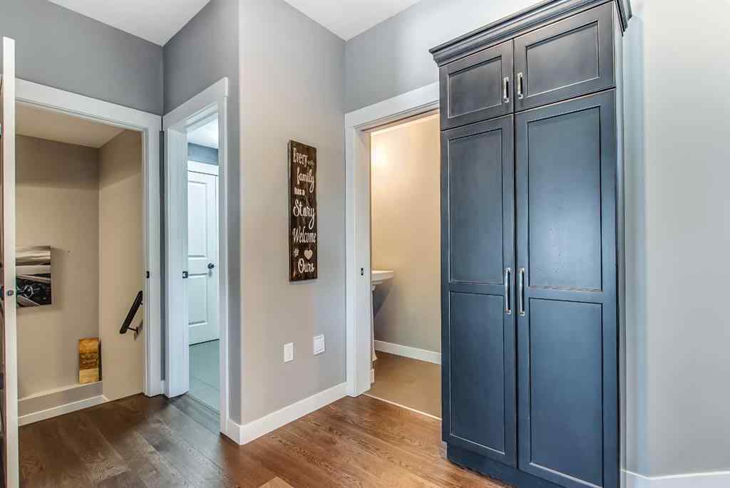 MLS® A2254935 - 48 Hamptons Crescent SE in SE Southridge Medicine Hat, Residential