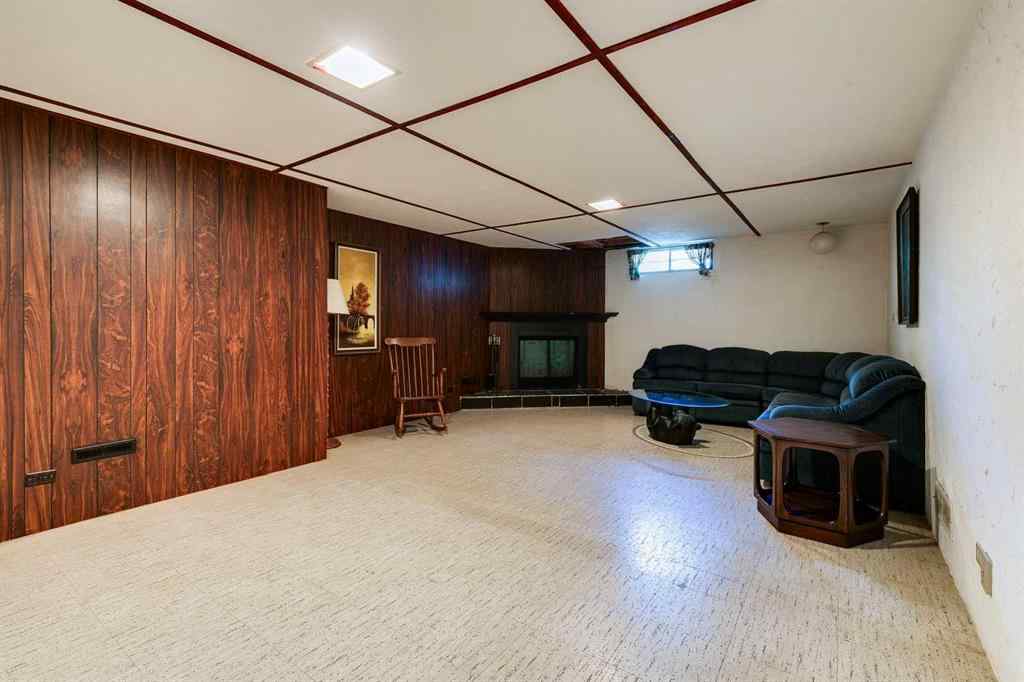 MLS® A2254936 - 2031 Palisprior Road SW in Palliser Calgary, Residential