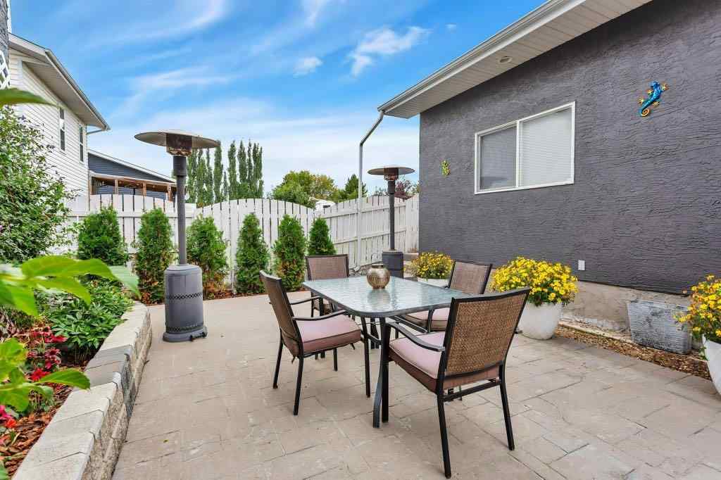 MLS® A2254938 - 167 Douglas Avenue  in Deer Park Estates Red Deer, Residential