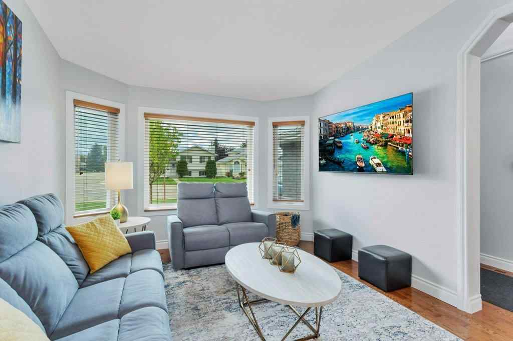MLS® A2254938 - 167 Douglas Avenue  in Deer Park Estates Red Deer, Residential
