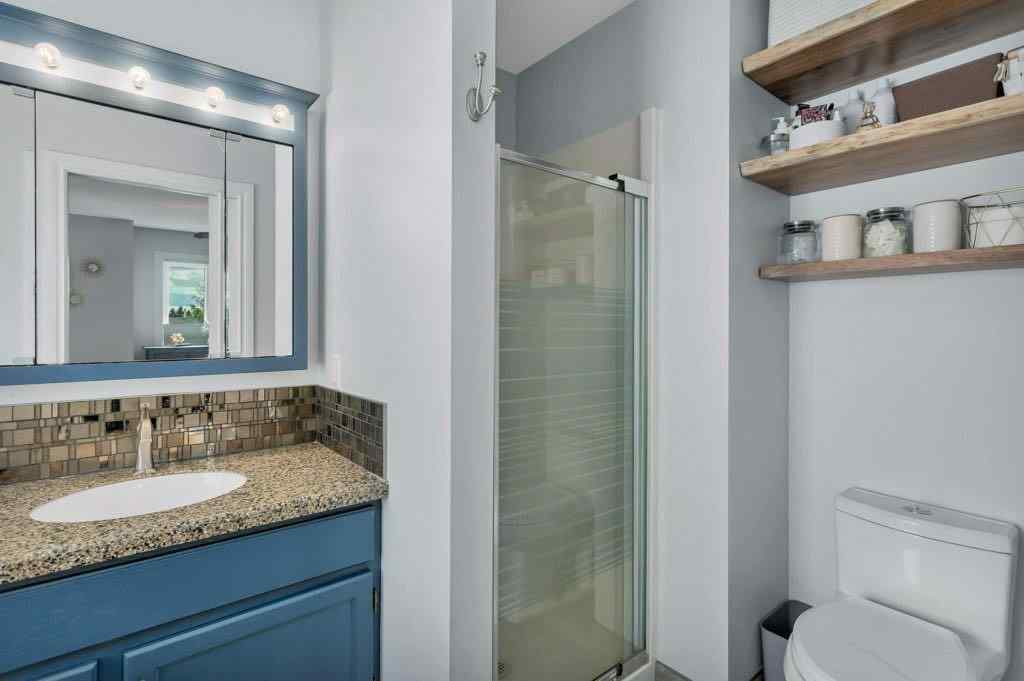 MLS® A2254938 - 167 Douglas Avenue  in Deer Park Estates Red Deer, Residential