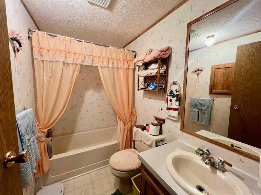 MLS® A2254940 - 203 Wacker Avenue  in NONE Swalwell, Residential