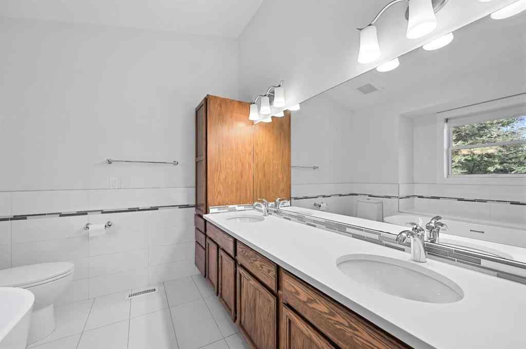 MLS® A2254943 - 8 Edgeridge Way NW in Edgemont Calgary, Residential