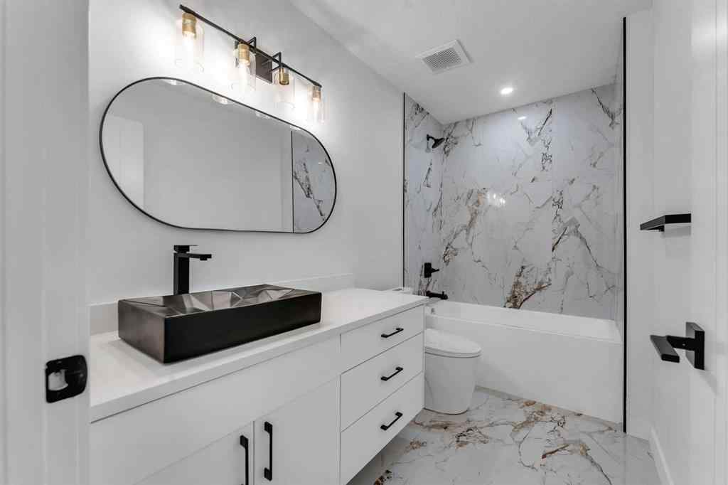 MLS® A2254945 - 348 Waterford Grove  in NONE Chestermere, Residential