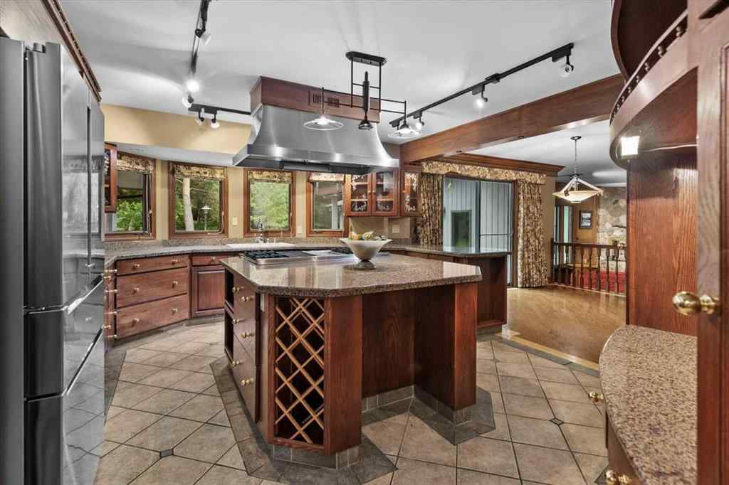 MLS® A2254948 - 1521 92 Avenue SW in Pump Hill Calgary, Residential