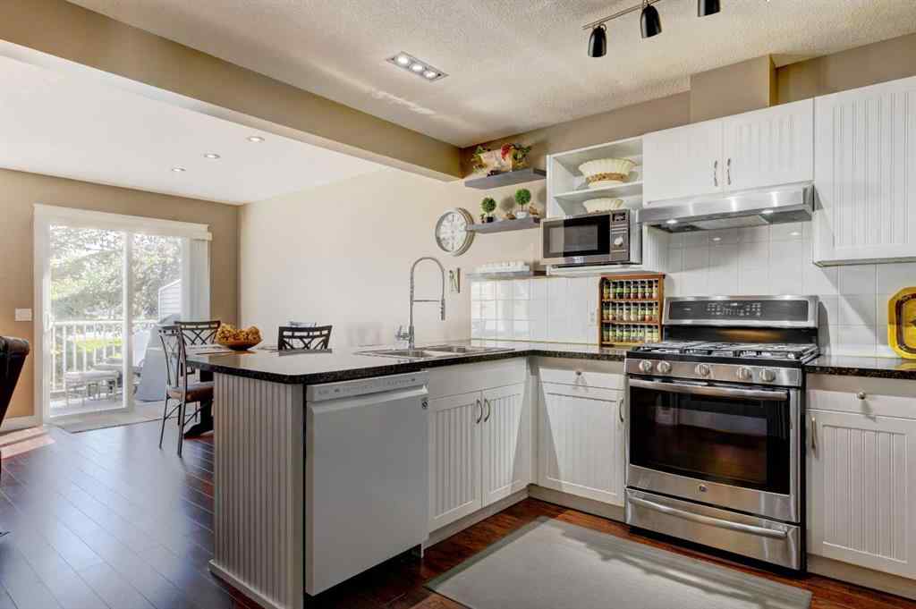 MLS® A2254949 - 105 Hillview Terrace  in Hillview Estates Strathmore, Residential