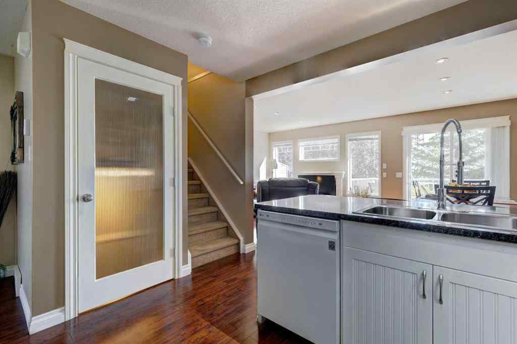 MLS® A2254949 - 105 Hillview Terrace  in Hillview Estates Strathmore, Residential