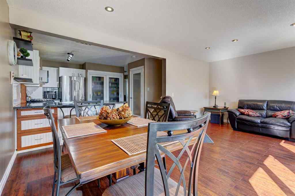 MLS® A2254949 - 105 Hillview Terrace  in Hillview Estates Strathmore, Residential