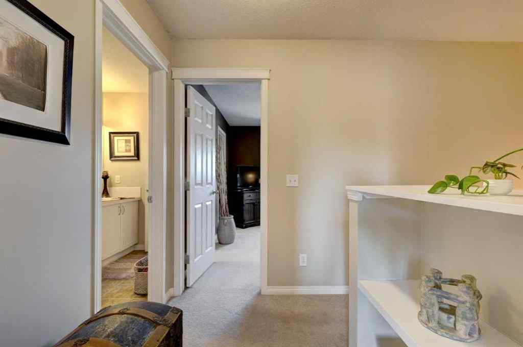 MLS® A2254949 - 105 Hillview Terrace  in Hillview Estates Strathmore, Residential