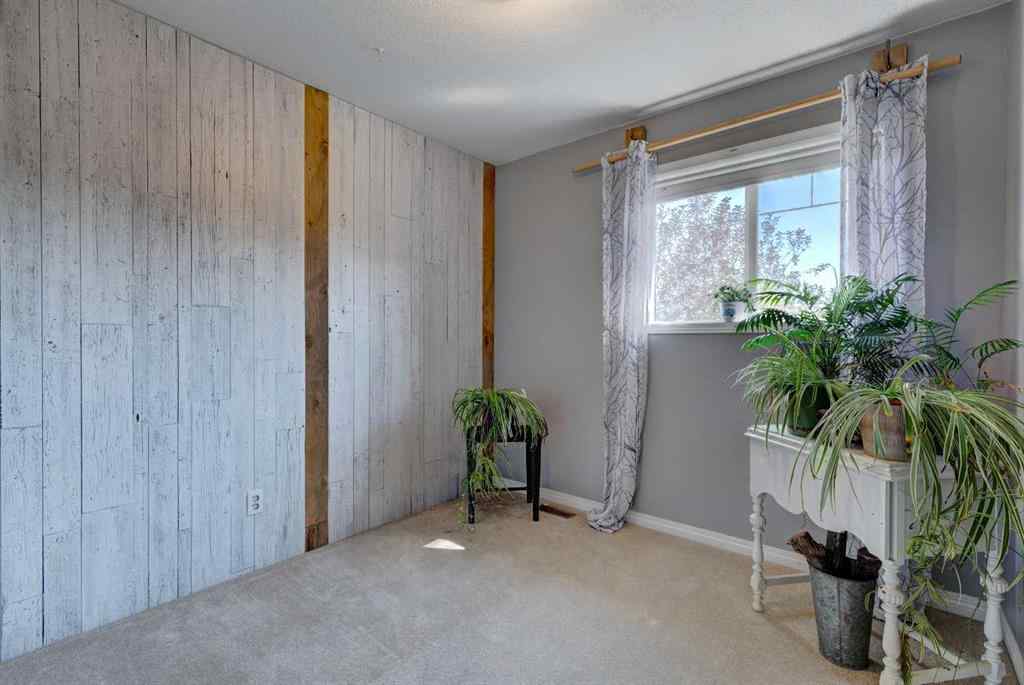 MLS® A2254949 - 105 Hillview Terrace  in Hillview Estates Strathmore, Residential