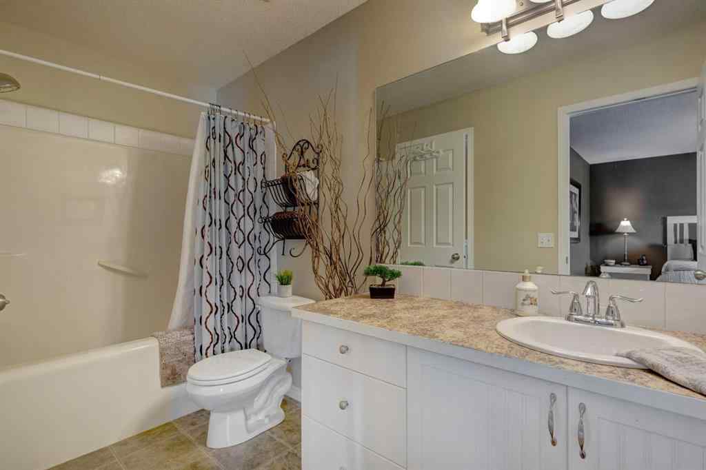 MLS® A2254949 - 105 Hillview Terrace  in Hillview Estates Strathmore, Residential