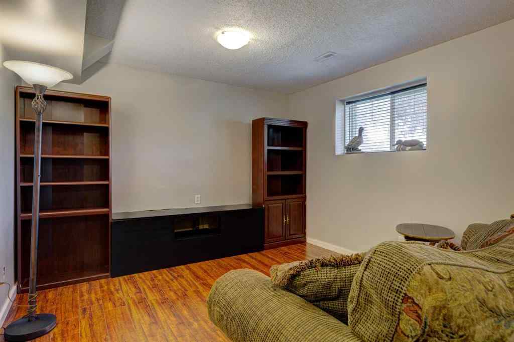 MLS® A2254949 - 105 Hillview Terrace  in Hillview Estates Strathmore, Residential
