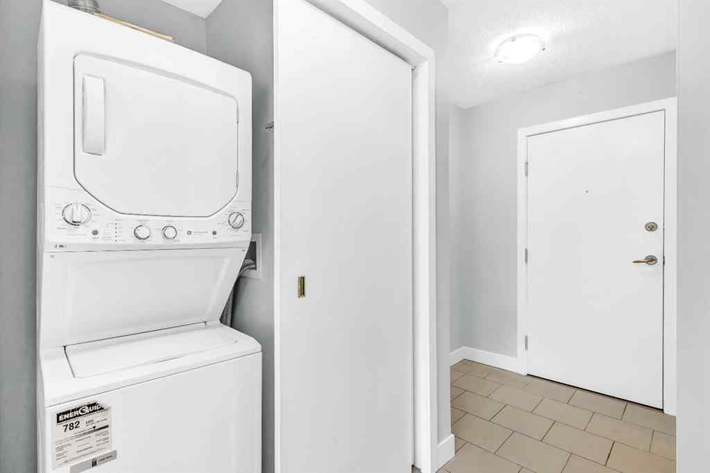 MLS® A2254953 - Unit #356 35 Richard Court SW in Lincoln Park Calgary, Residential