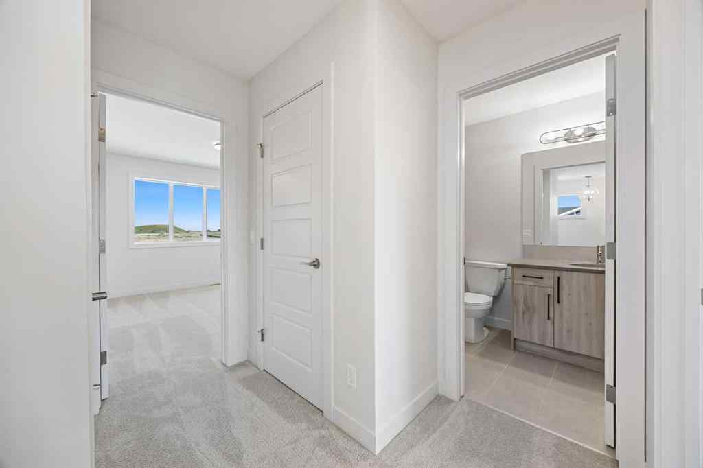 MLS® A2254955 - 21 Southborough Lane  in Southbow Landing Cochrane, Residential