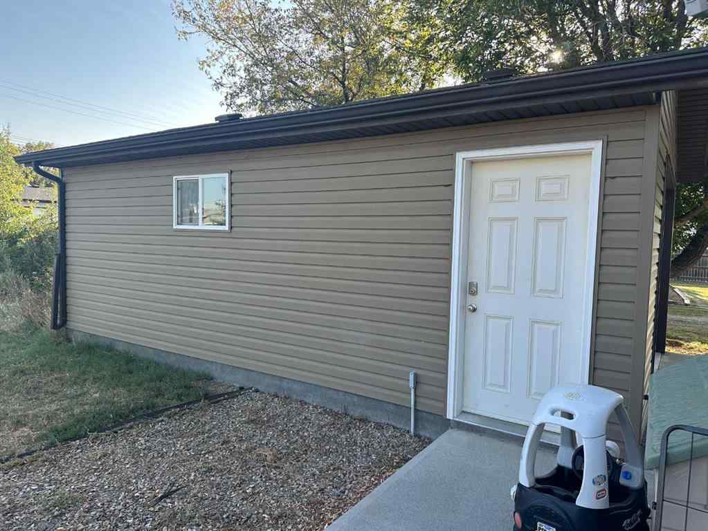 MLS® A2254959 - 113 2 Avenue  in NONE Vauxhall, Residential
