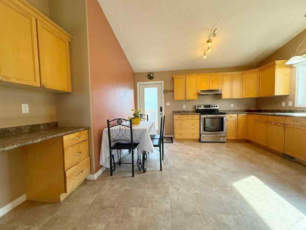 MLS® A2254961 - 2905 10 Avenue  in NONE Wainwright, Residential