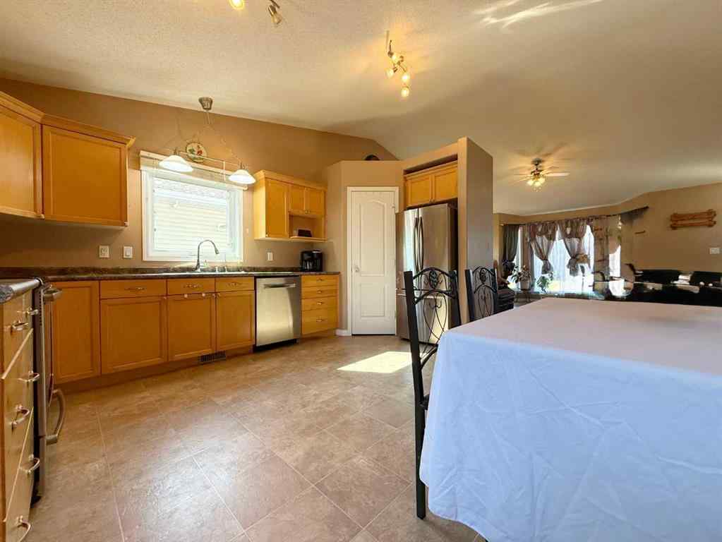 MLS® A2254961 - 2905 10 Avenue  in NONE Wainwright, Residential
