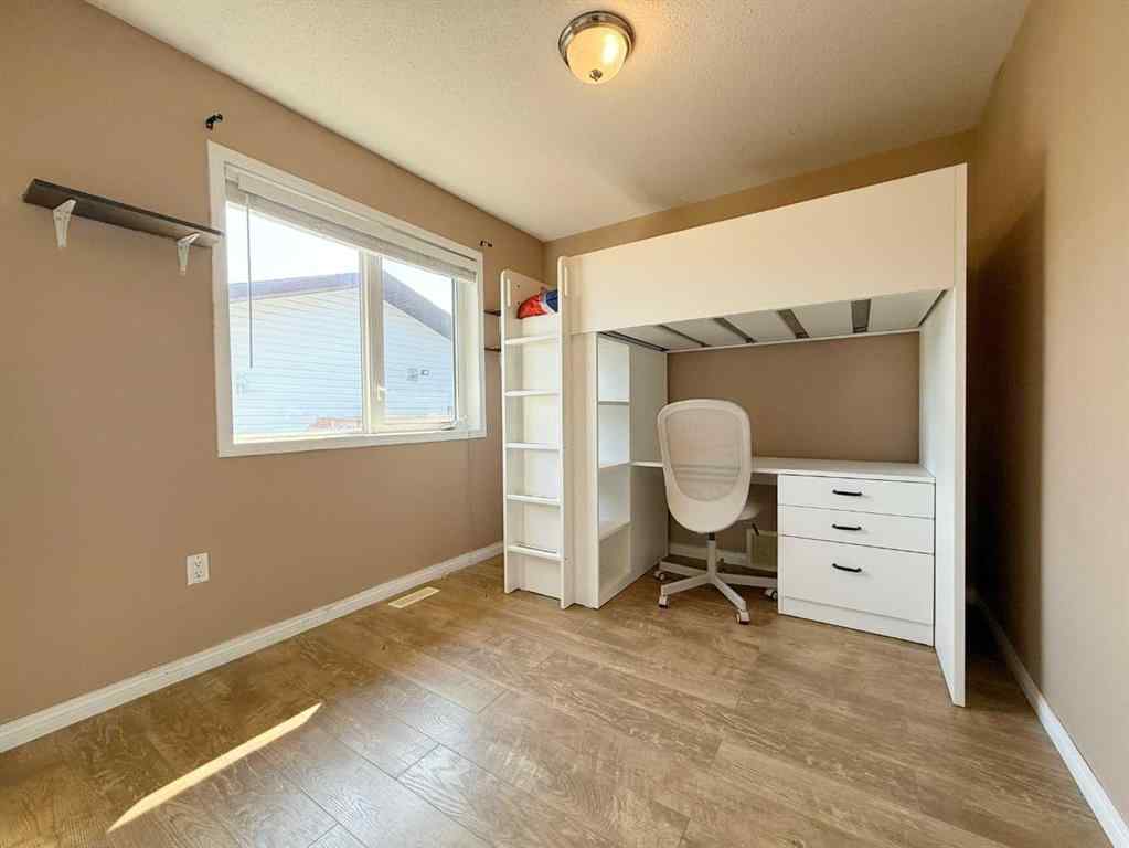MLS® A2254961 - 2905 10 Avenue  in NONE Wainwright, Residential