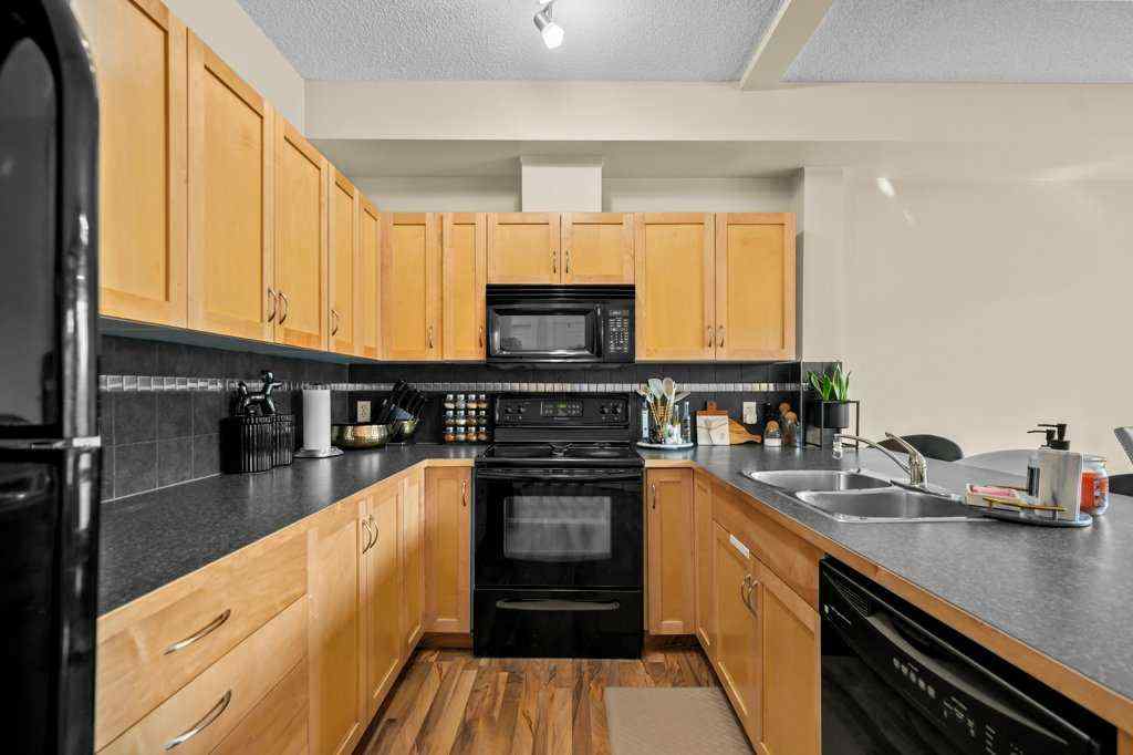 MLS® A2254963 - Unit #2206 211 Aspen Stone Boulevard SW in Aspen Woods Calgary, Residential