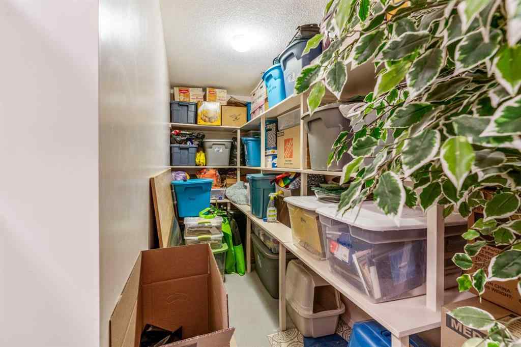 MLS® A2254969 - 4513 51 Avenue  in NONE Taber, Residential