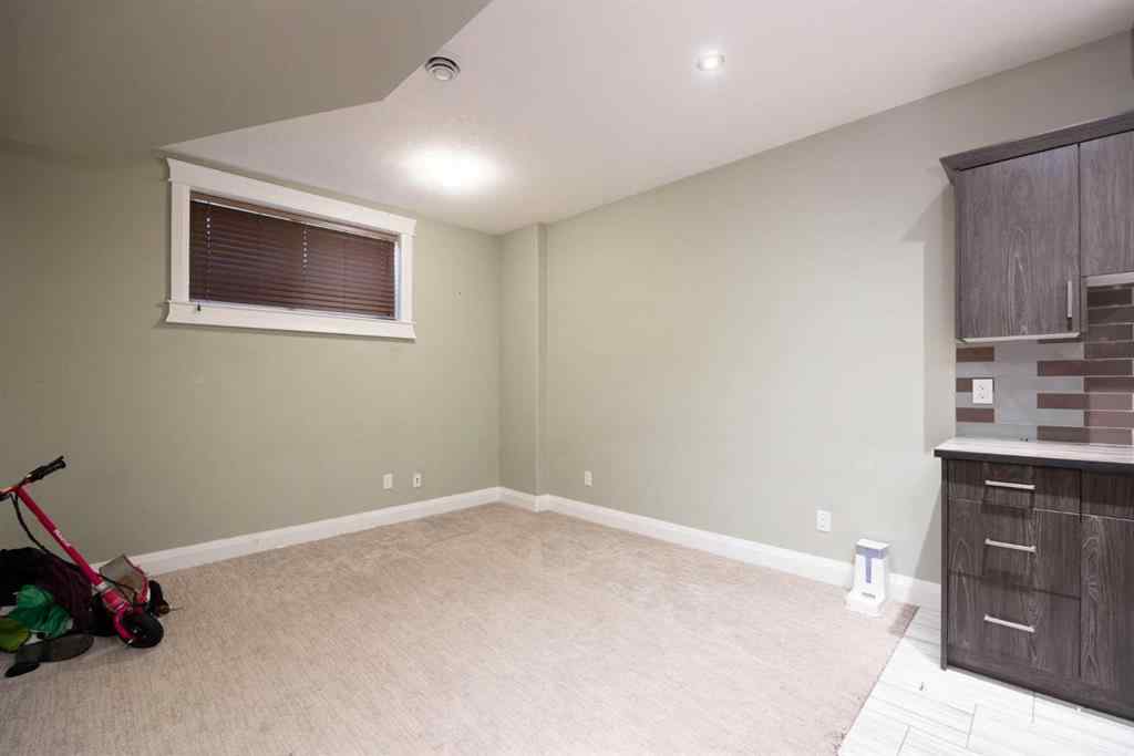 MLS® A2254976 - 337 Collicott Drive  in Parsons North Fort McMurray, Residential