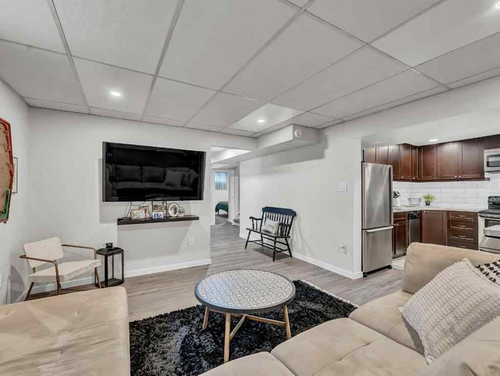 MLS® A2254977 - 5 Noble Court SW in SW Hill Medicine Hat, Residential
