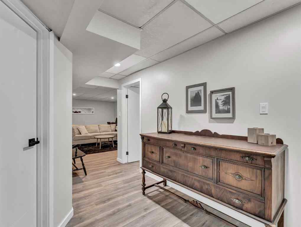 MLS® A2254977 - 5 Noble Court SW in SW Hill Medicine Hat, Residential